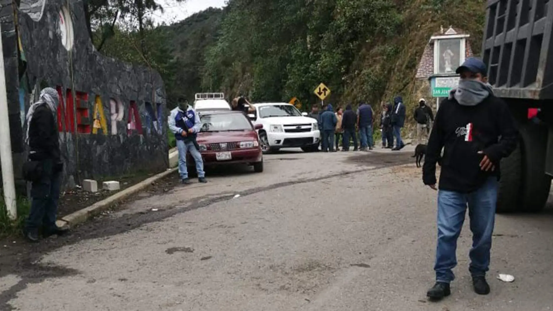 Hombres armados enfrentaron a habitantes de Coyomeapan que se encontraban en el filtro de vigilancia